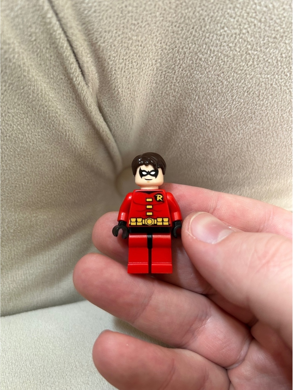 LEGO Robin Plastic Minifigure DC Super Heroes (WRONG HAIR)